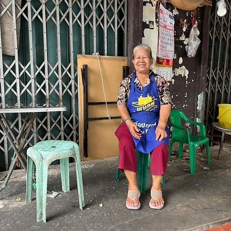 Photohostel Bangkok Ngoại thất bức ảnh