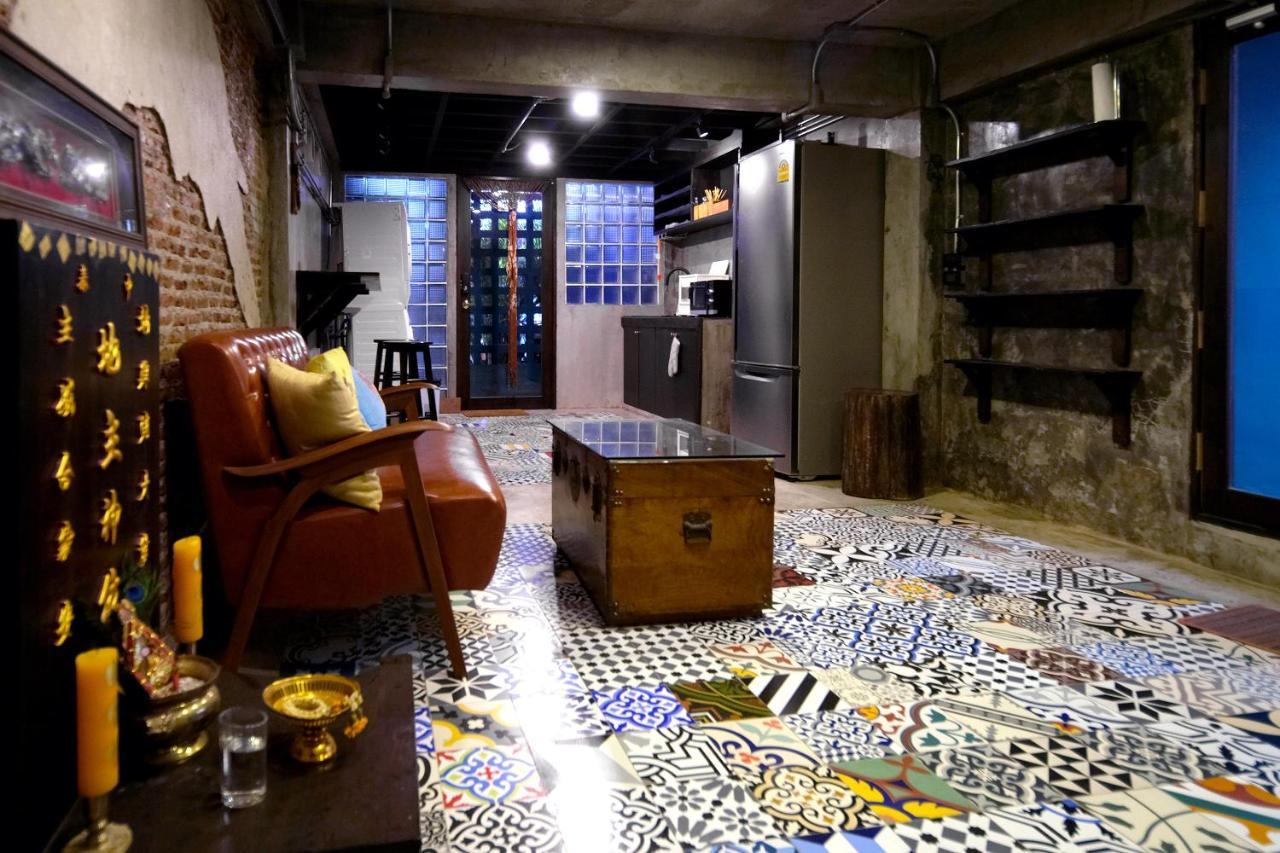 Photohostel Bangkok Ngoại thất bức ảnh