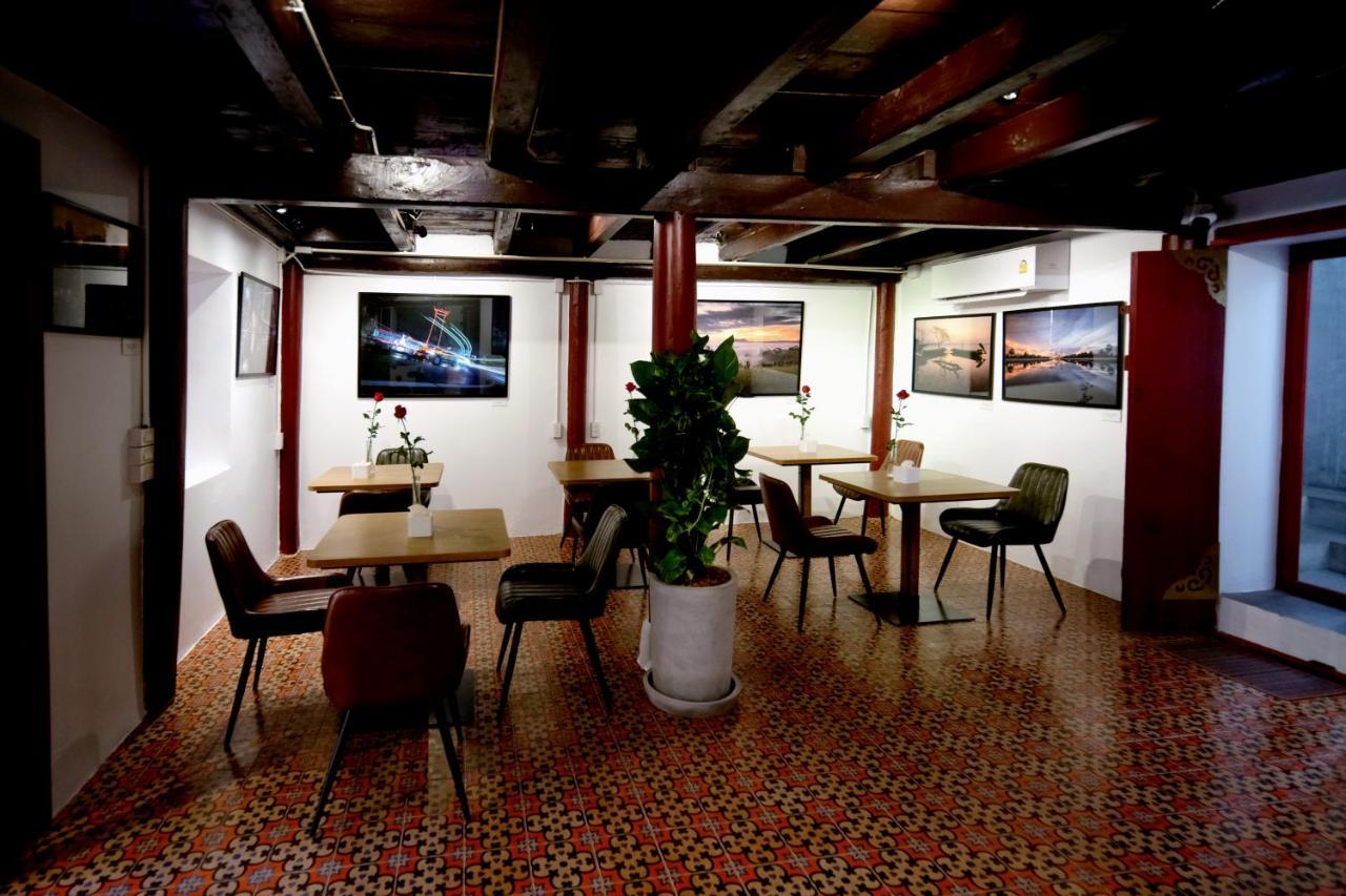Photohostel Bangkok Ngoại thất bức ảnh