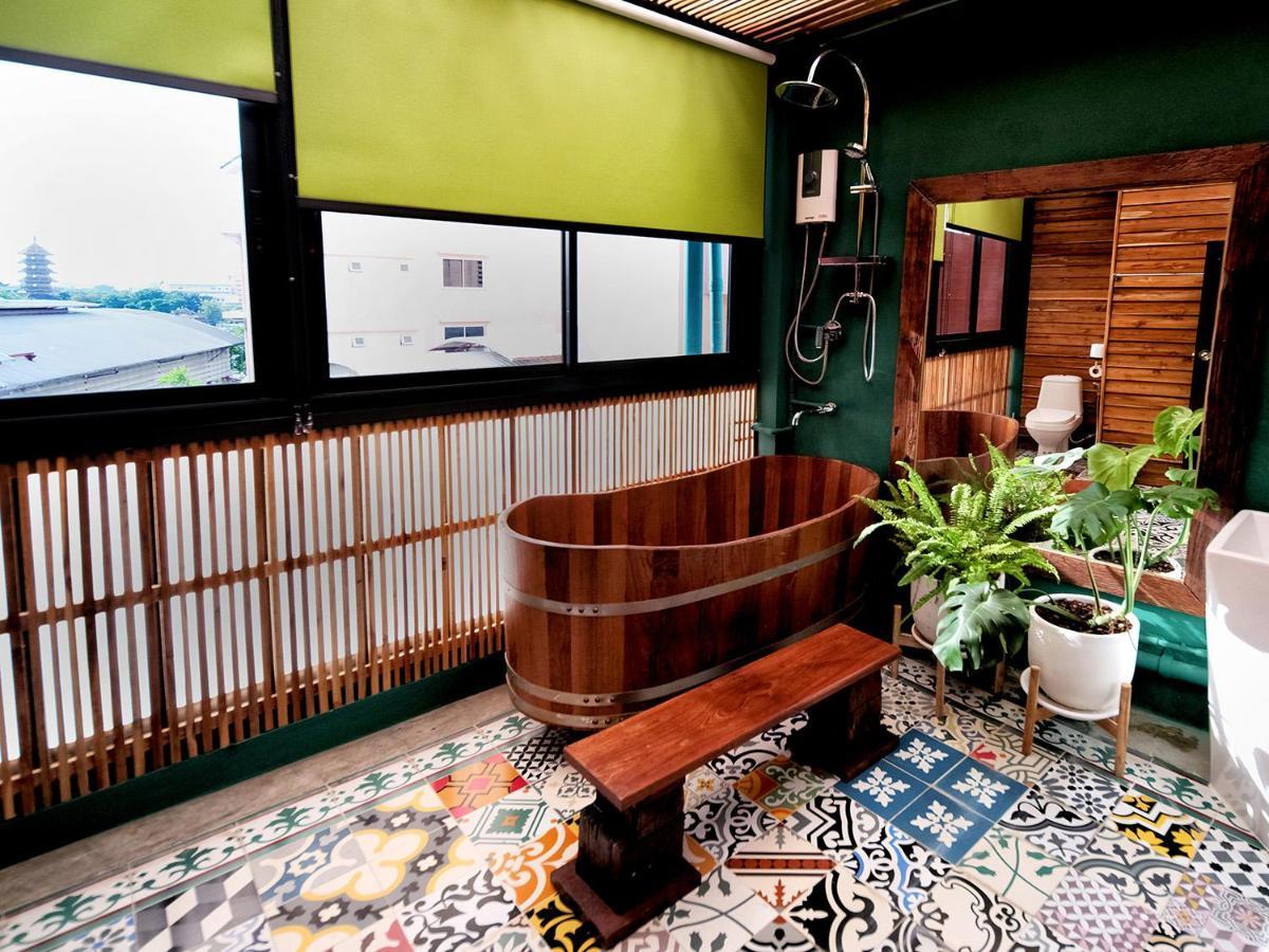 Photohostel Bangkok Ngoại thất bức ảnh